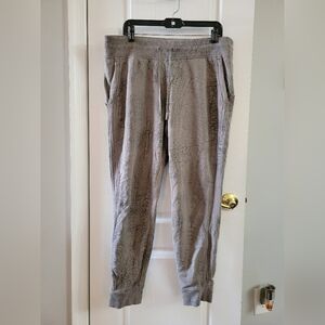 Lululemon Warm Down Jogger 7/8 Thread Dye Rover Black Size 14 Terry Sweatpants